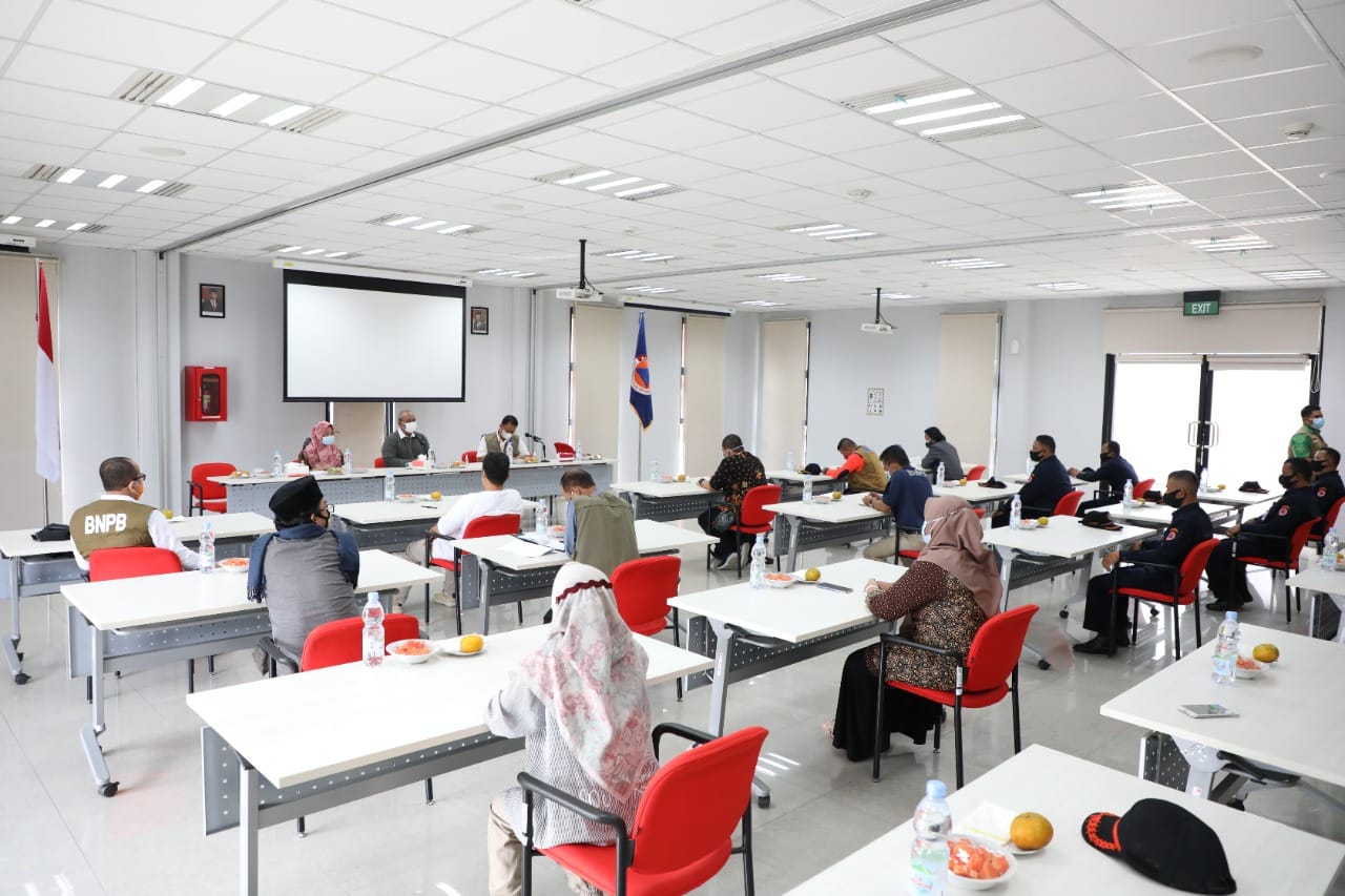 Momitoring dan pemaparan terhadap kantor UPT BNPB