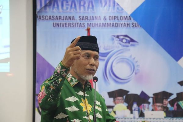 Wisuda ke-71 UMSB