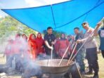 Dharmasraya Kirim 1,5 Ton Rendang untuk Korban Gempa Cianjur