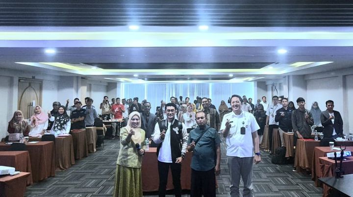 Uda Rio Motivasi Peserta Workshop KIM Yang Digelar Diskominfotik Sumbar