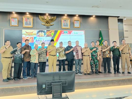 Pekan Nasional (Penas) Kontak Tani Nelayan Andalan (KTNA) ke-XVI di Padang