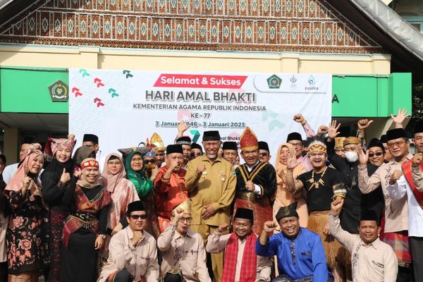 Hari Amal Bakti Kementerian Agama ke-77