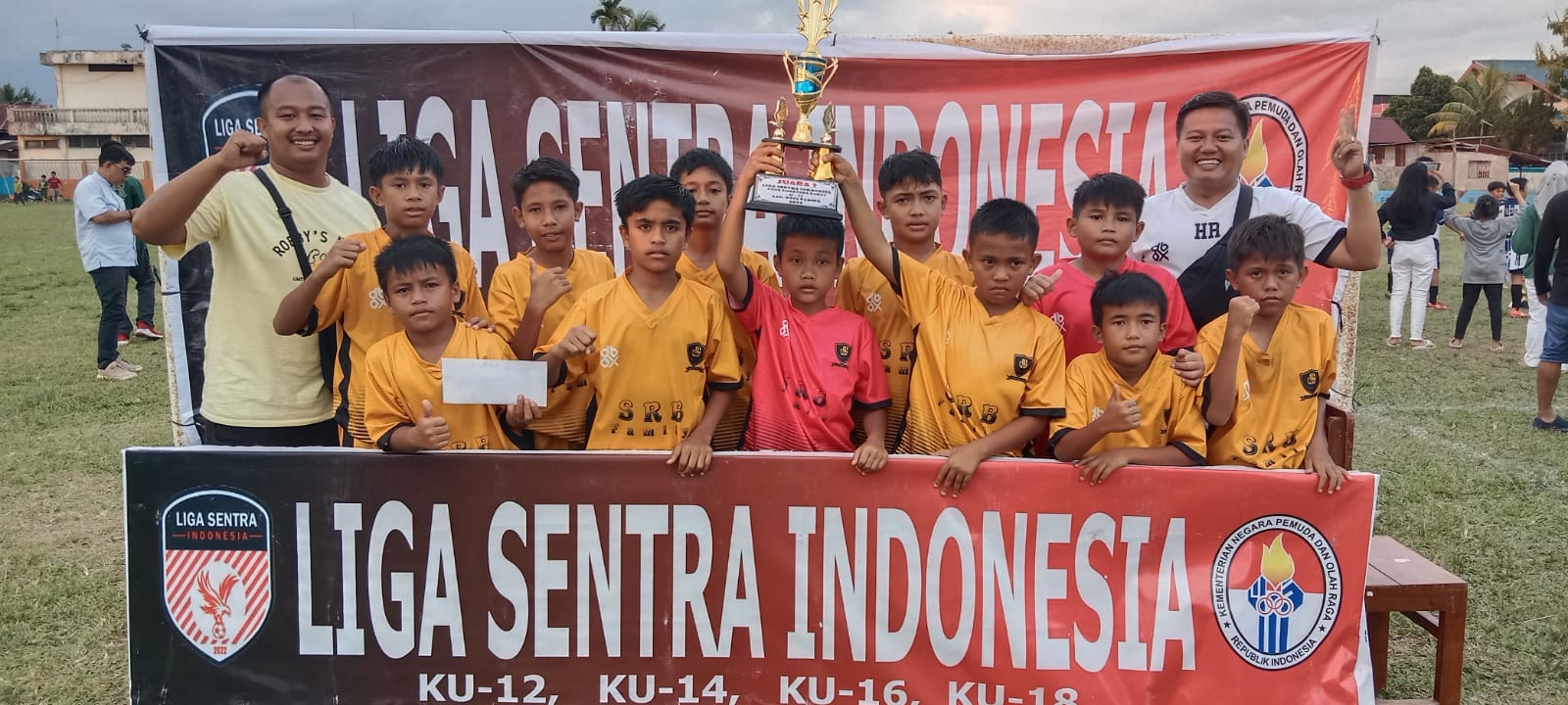 Dbox Soccer School Juara II LSI U-12