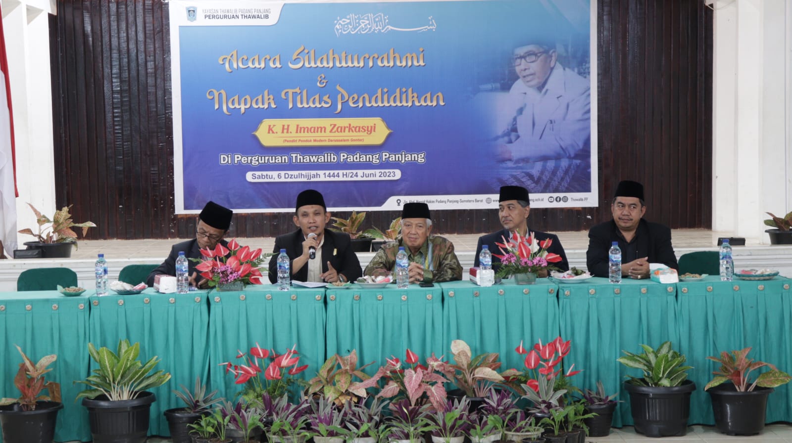 Sejarah Pesantren Gontor Tidak Terlepas dari Thawalib Padang Panjang