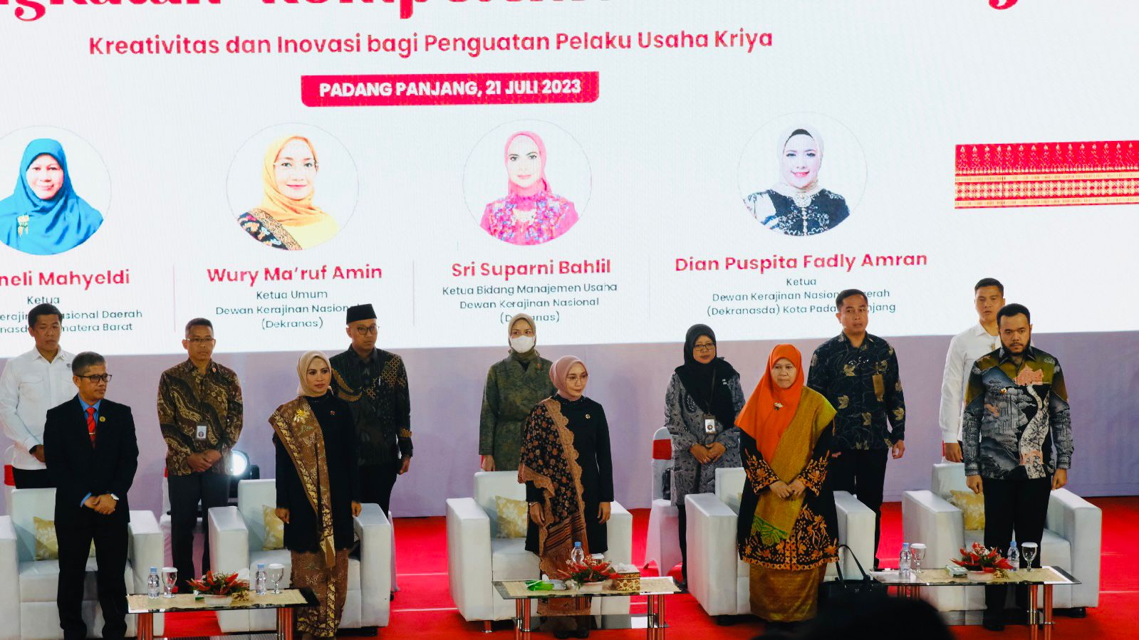 Ibu Wury Ma’ruf Amin membuka Kegiatan Peningkatan Kompetensi UMKM Kriya Kota Padang Panjang di Institut Seni Indonesia Padang Panjang