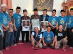 Pelukis Maestro Kaligrafi Islam Syaiful Adnan, Menyerahkan Tulisan Indah Kaligrafi Islam Untuk Surau Gadang Saniang Baka, Solok