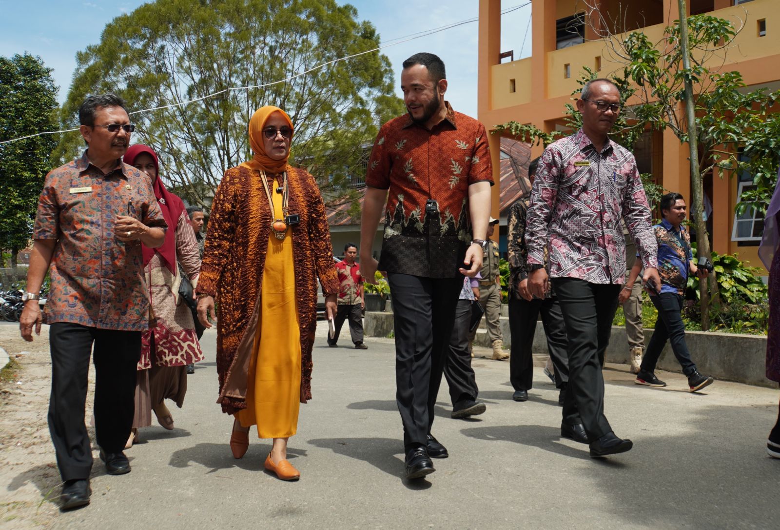 Mesra Ajukan dan Kawal Penambahan Kelas di SMAN 1, SMAN 2 dan SMAN 1 Sumbar