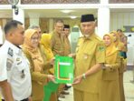 Serahkan 2.118 SK Kenaikan Pangkat PNS, Gubernur Mahyeldi ASN Tulang Punggung Negara untuk Wujudkan Indonesia Emas 2045