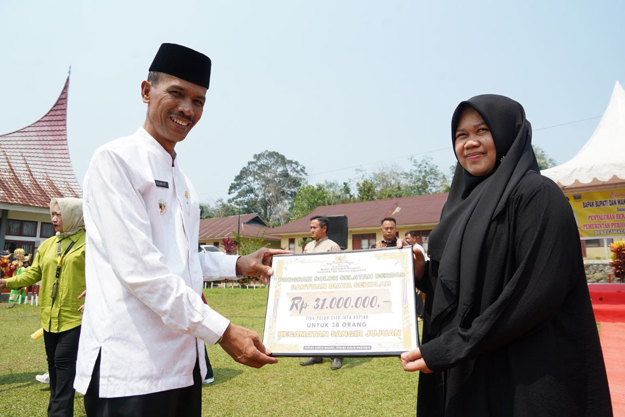 Wakil Bupati Solok Selatan Yulian Efi : Dalam Program Pemerintah, Masyarakat Jadi Prioritas!