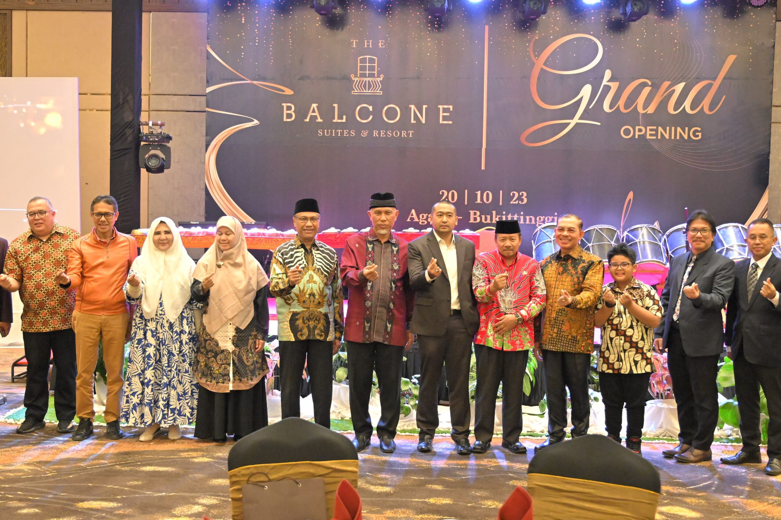 Commissioner of The Balcone Suites Hotel and Resort Puji Kemudahan Investasi di Sumbar