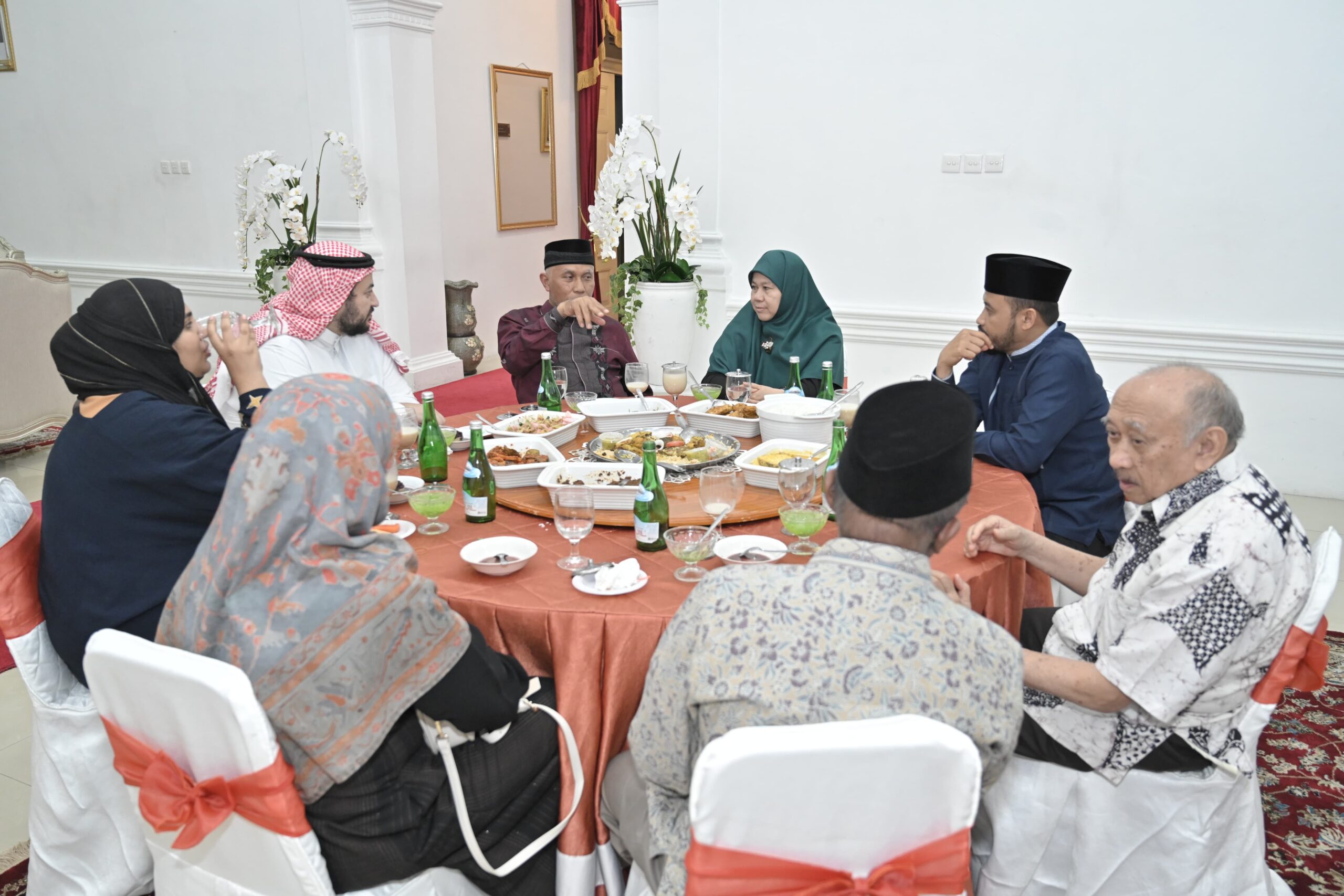 Mahyeldi Ansharullah Jamu Keturunan Syekh Ahmad Khatib Al Minangkabawi, Ada Berbagai Peluang Kerja Sama