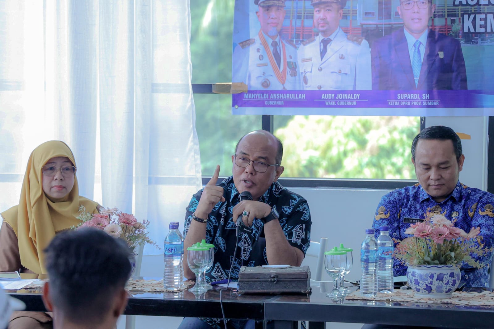 Ketua DPRD Sumbar Supardi, Setiap Kita Mesti Keluar dari Kemiskinan