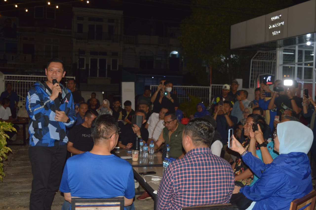 Agus Harimurti Yudhoyono Ajak Warga Padang Kopi Bareng Malam Minggu