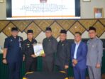 DPRD Kota Padang dan Pemko Tetapkan APBD 2024 RP. 2.57 Triliun
