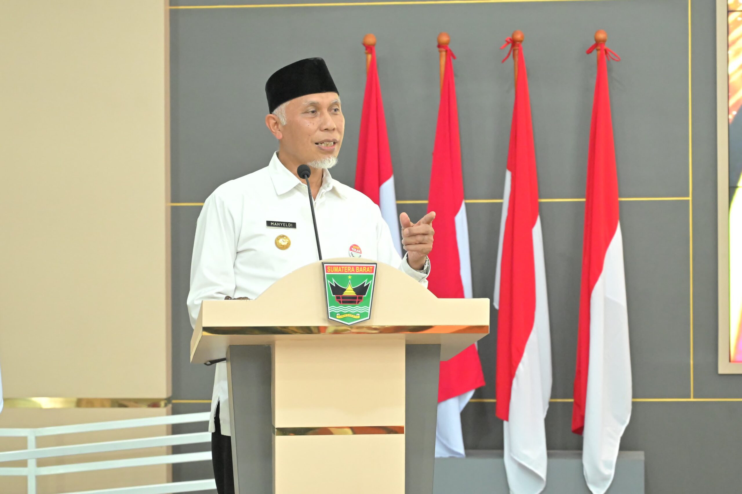 Gubernur Mahyeldi Ansharullah Tegaskan Tak Pernah Nyatakan Kesiapan Menampung Pengungsi Rohingya, dan akan Bertindak Sesuai Arahan Pusat