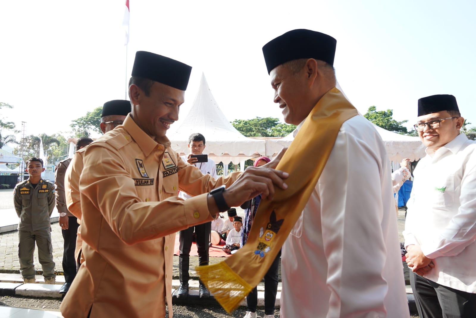 Penyambutan Kafilah kabupaten lima Puluh kota,Tuan Rumah Solok Selatan Tuai Pujian