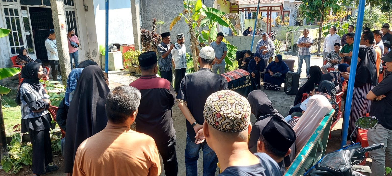 Warga Popwils Dadok Tunggul Hitam Kehilangan Sosok Pak Bro Yang Ceria