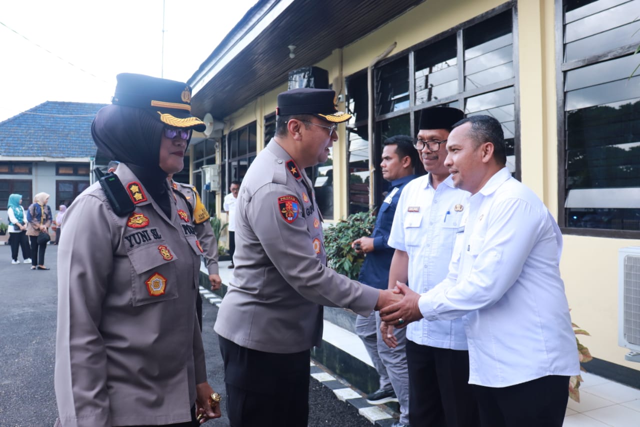 Ketua DPRD Dharmasraya Pariyanto Ucapkan Selamat Datang Kapolres AKBP Agus Ikhwan, S.I.K, M.H