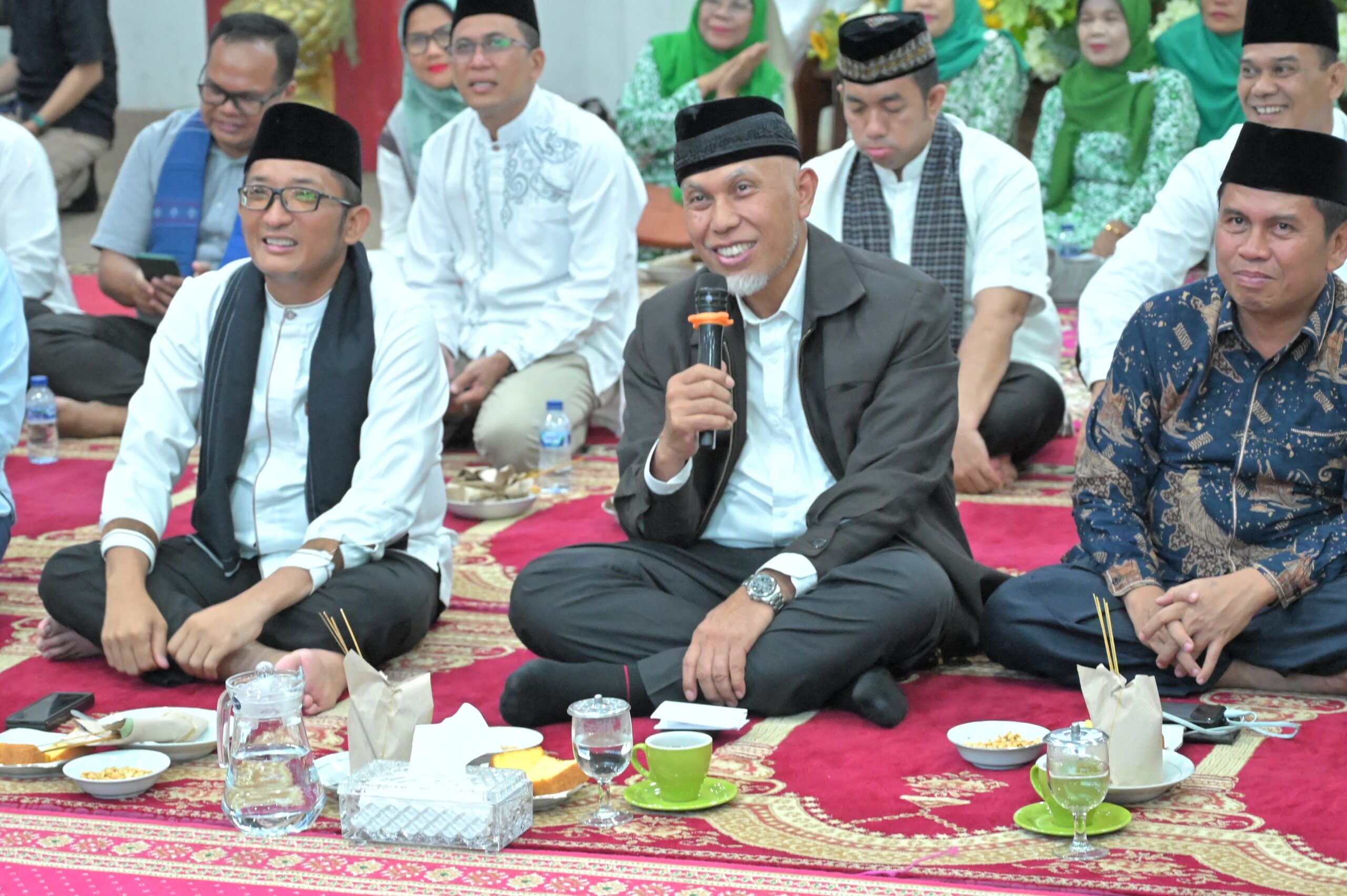 Muhasabah Tahun Baru, Gubernur Sumatera Barat Mahyeldi Ansharullah Nasihati Generasi Muda Senantiasa Dekat kepada Allah