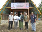 Gubernur Mahyeldi Salurkan Bantuan untuk KTH Madu Galo-Galo di Pasaman Maksimalkan Potensi Ekonomi Hutan