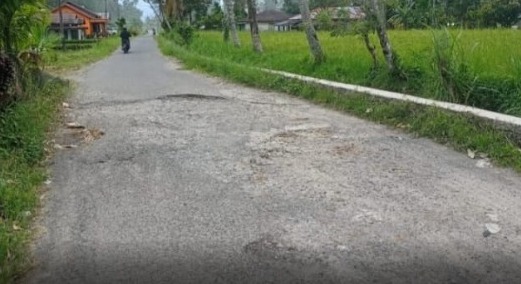 Pemerintah Kabupaten Agam Tindaklanjuti Keluhan Warga Paninjauan, Kadis PUTR Ofrizon: Kita Verifikasi dan Bahas