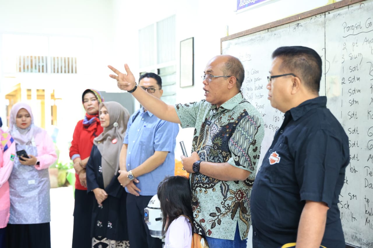 Supardi Dorong Masyarakat Manfaatkan Pelatihan Pembuatan Kue Dari Dinas Sosial Provinsi Sumatera Barat