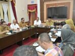 Tindak Lanjut Arahan Mendagri, Gubernur Mahyeldi dan Jajaran Pemprov Sumbar Rapat Terkait Kesiapan Daerah Menyambut Ramadan Tindak Lanjut Arahan Mendagri, Gubernur Mahyeldi dan Jajaran Pemprov Sumbar Jajaran Rapat Terkait Kesiapan Daerah Menyambut Ramadan