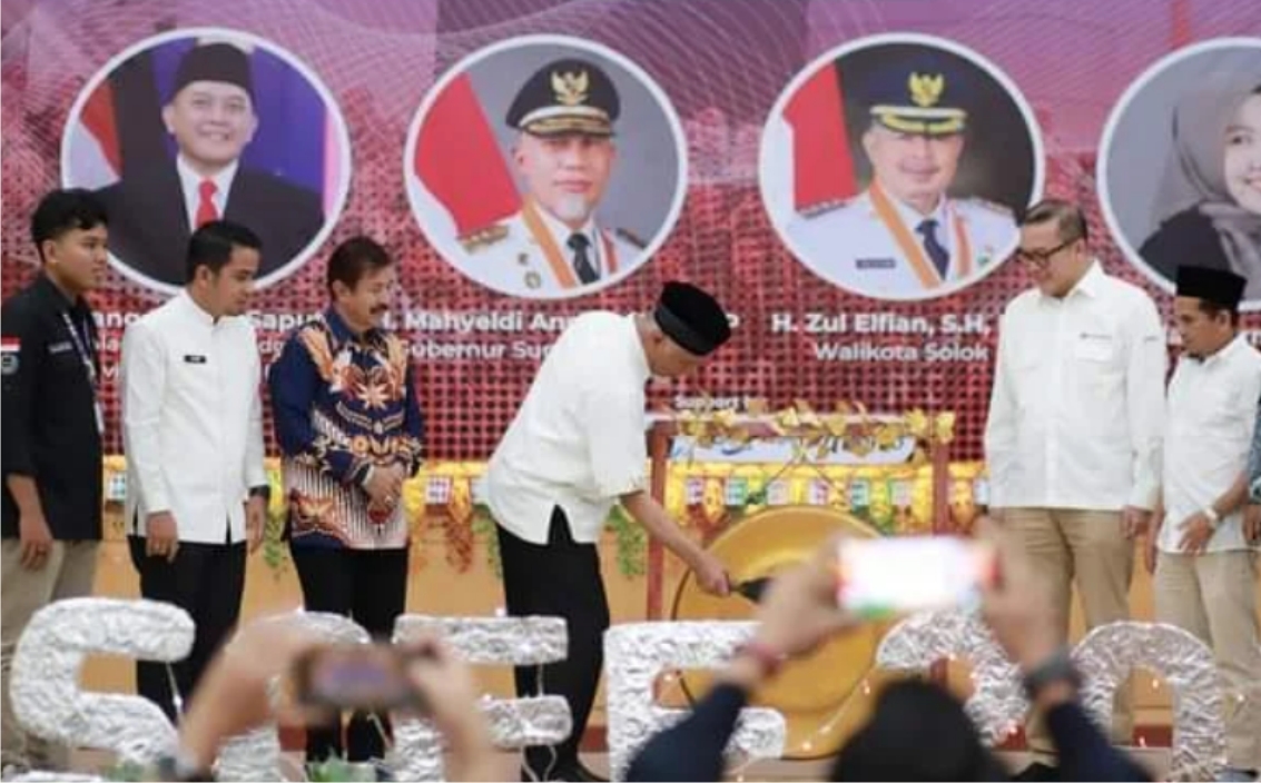 Wawako Solok Ramadhani Kirana Putra Apresiasi AMS Gelar seminar Solok Campus Education Festival 2024