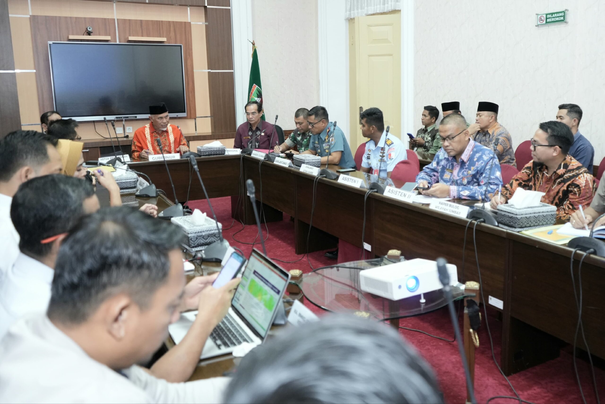 Gubernur Mahyeldi Ajak Seluruh Pihak Ciptakan Suasana Lebaran yang Berkesan di Sumbar