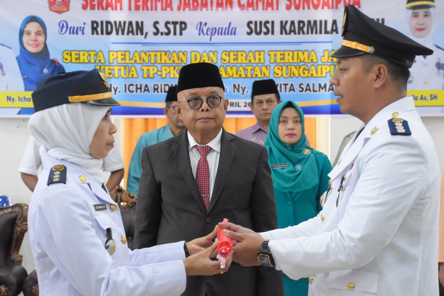 Serah Terima Jabatan Camat Canduang dan Sungai Pua Kabupaten Agam