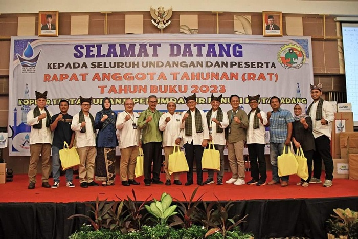 Wali Kota Padang RAT Koperasi Karyawan Perumda AM Kota Padang Tahun Buku 2023