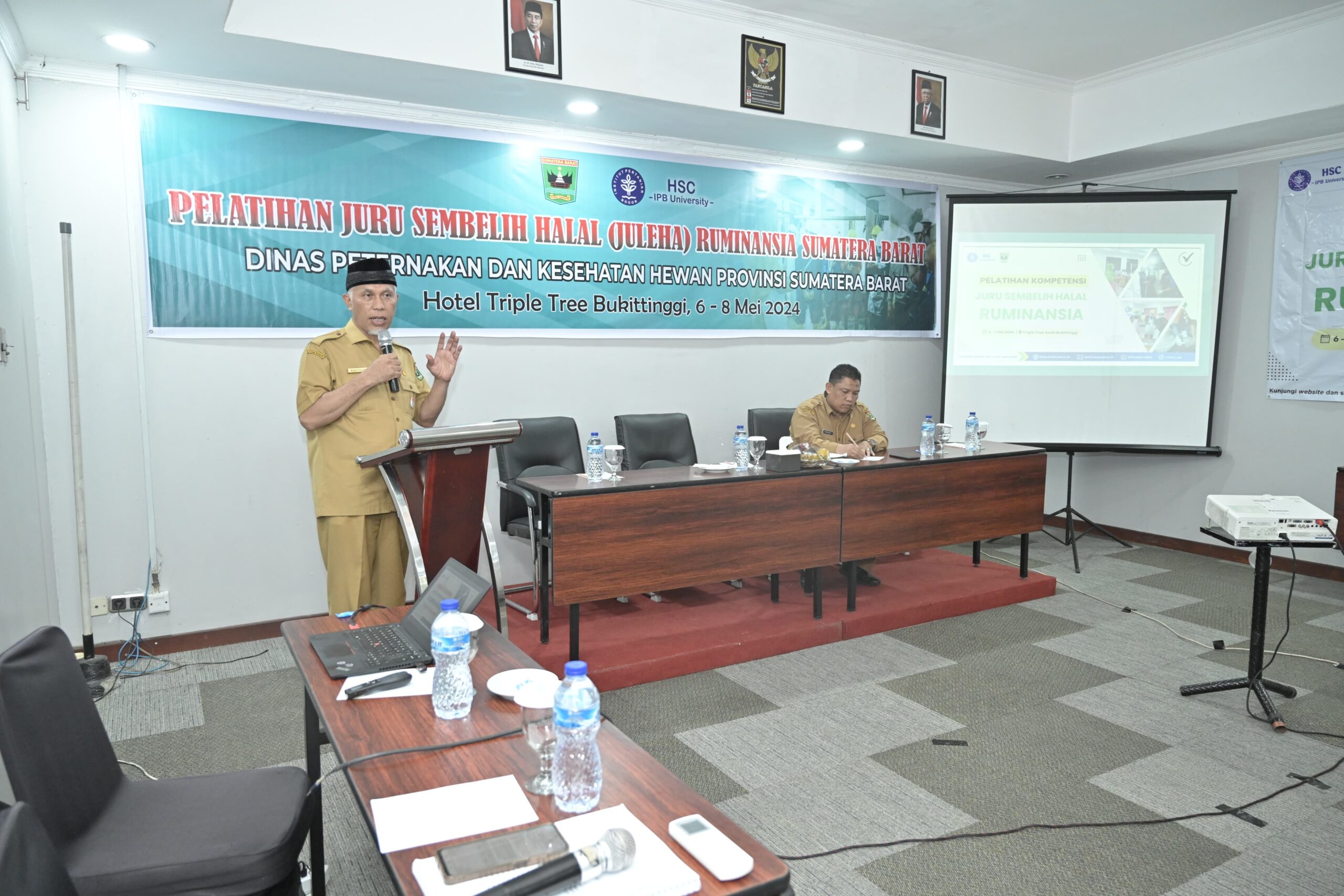 Gubernur Mahyeldi Ansharullah Buka Pelatihan bagi 40 Juru Sembelih Halal Ruminansia