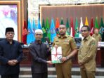 DPRD Sumbar Tetapkan Rekomendasi LKPJ Kepala Daerah Tahun 2023 DPRD Sumbar Tetapkan Rekomendasi LKPJ Kepala Daerah Tahun 2023