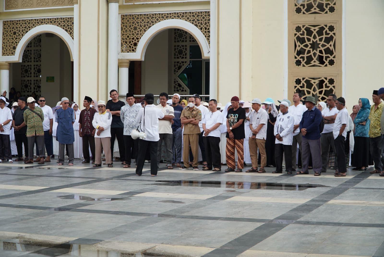 Gabung di Kloter 10, Calon Jemaah Haji Padang Panjang Berangkat 22 Mei 2024