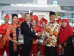 Pemprov Sumbar Gelar Parade Seni Budaya Minangkabau untuk Promosikan Keelokan Budaya Lokal di Jakarta Pemprov Sumbar Gelar Parade Seni Budaya Minangkabau untuk Promosikan Keelokan Budaya Lokal di Jakarta