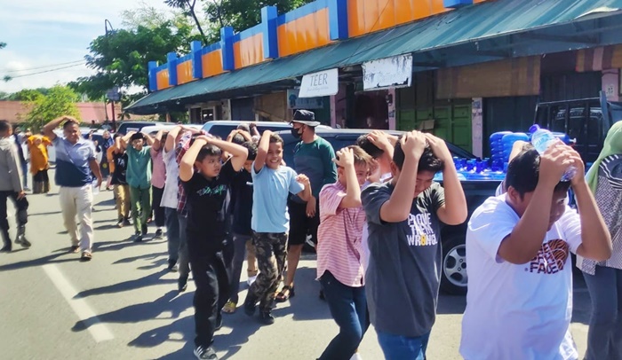 Simulasi Gempa dan Tsunami Kota Padang, Warga dan Siswa Sekolah Berlari ke Zona Aman