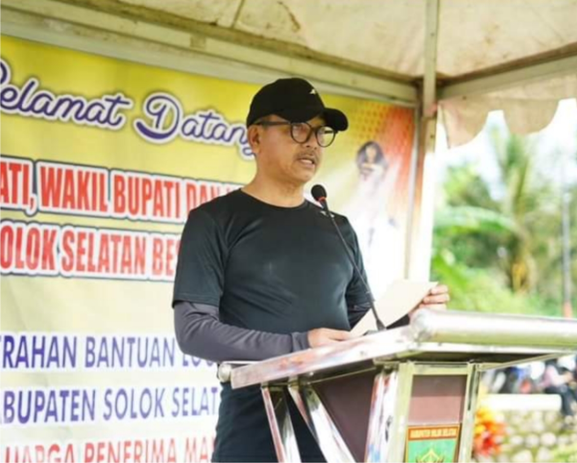 CFD di SJJ, Bupati Salurkan Bantuan Paket Sembako BAZNas Solok Selatan