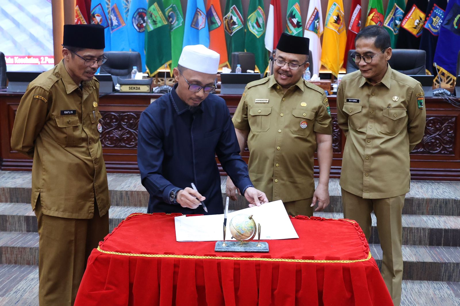 DPRD Sumbar Bahas Ranperda Pelayanan Mutu Kesehatan dan Pertanggungjawaban APBD 2023