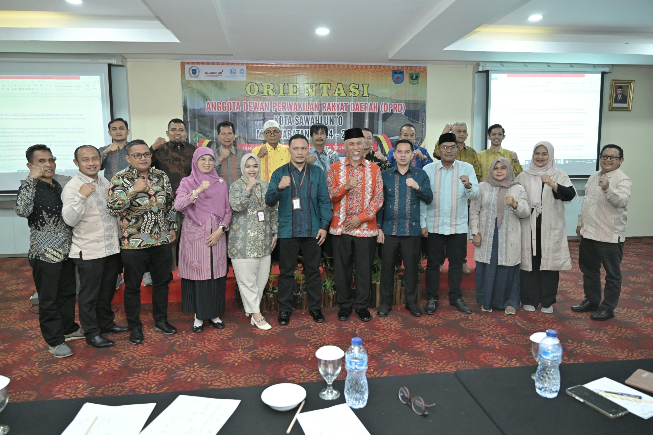 Gubernur Mahyeldi Ansharullah Minta Anggota DPRD Sawahlunto Memacu Pembangunan di Kota Arang