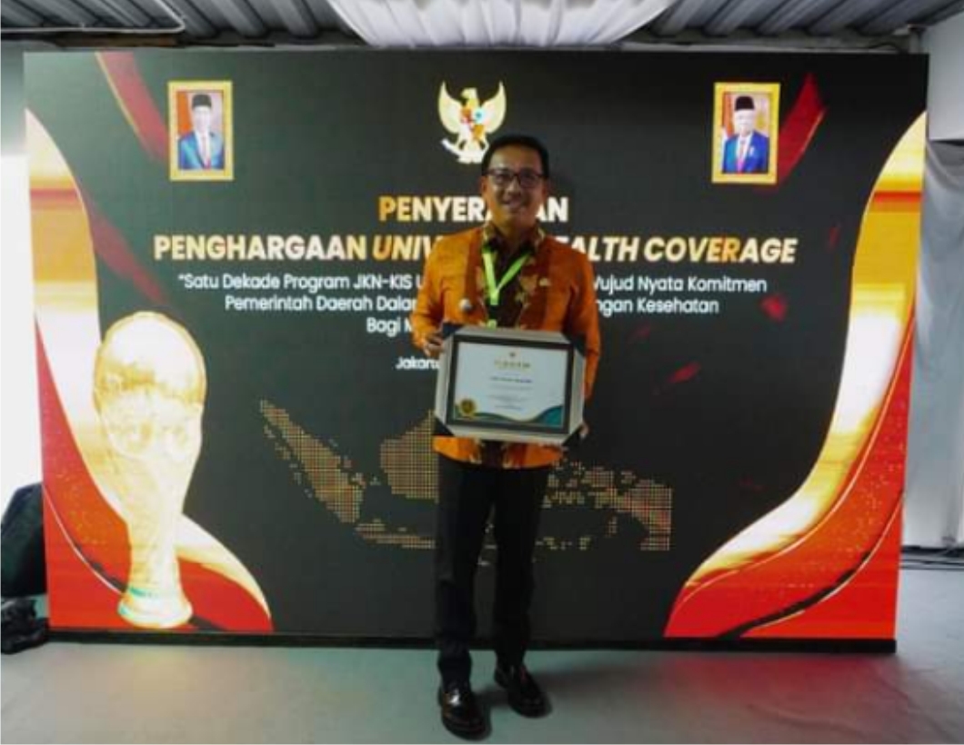 Capai Universal Health Coverage, Solok Selatan Bawa Pulang Penghargaan