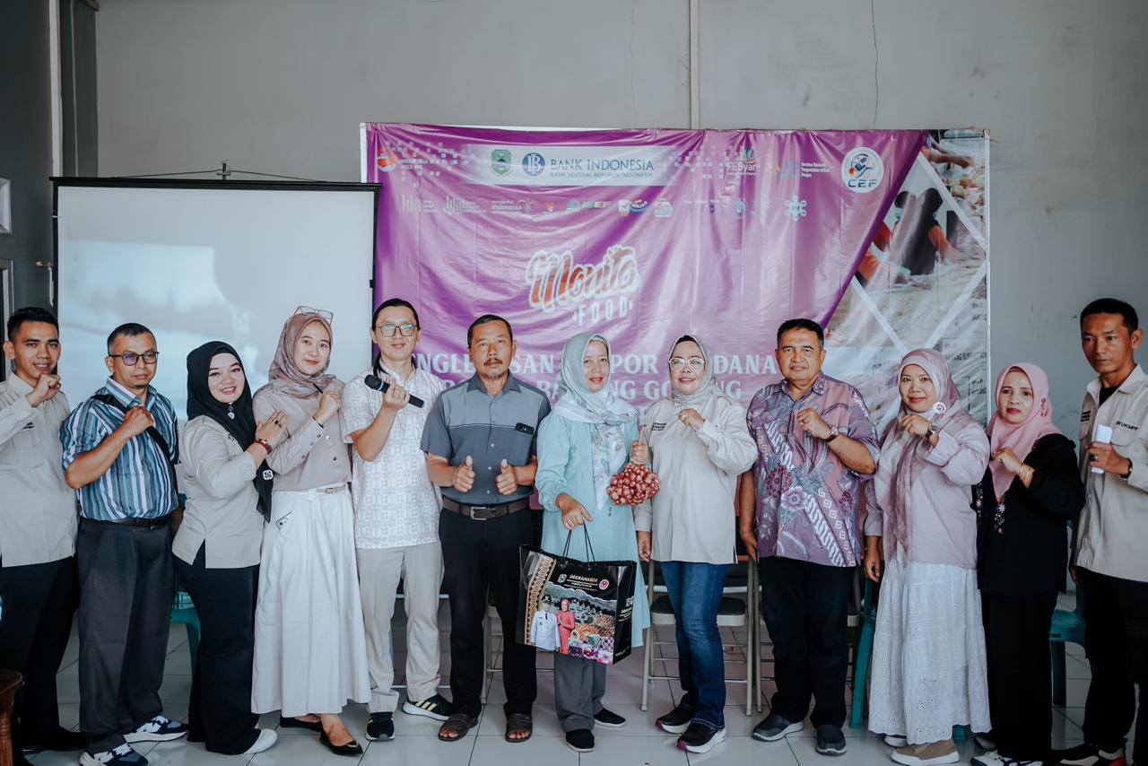 IKM Pangan Bawang Goreng DKUKMPP dan Dekranasda Kabupaten Solok Studi Tiru ke Kabupaten Kuningan