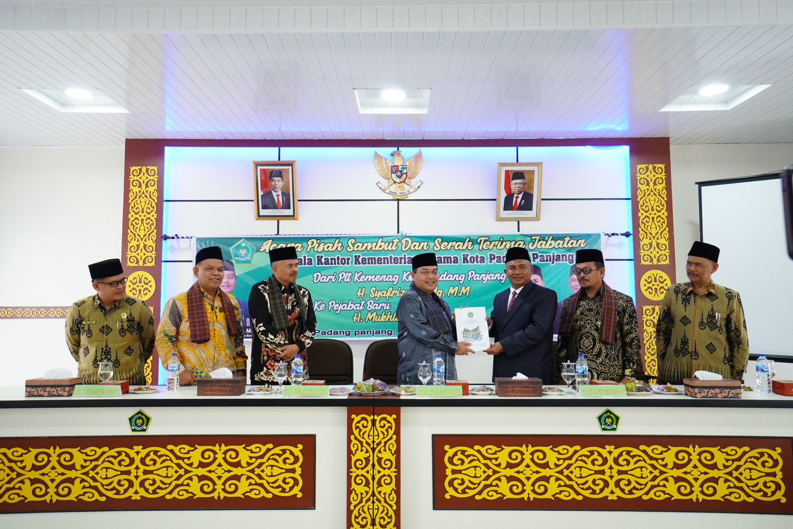 Kankemenag Padang Panjang Gelar Pisah Sambut dan Serah Terima Jabatan Kepala Kantor