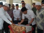 Pj Wako Sonny Budaya Putra Resmikan Beberapa Fasilitas Baru di Masjid Nurul Iman Silaing Atas Pj Wako Sonny Budaya Putra Resmikan Beberapa Fasilitas Baru di Masjid Nurul Iman Silaing Atas