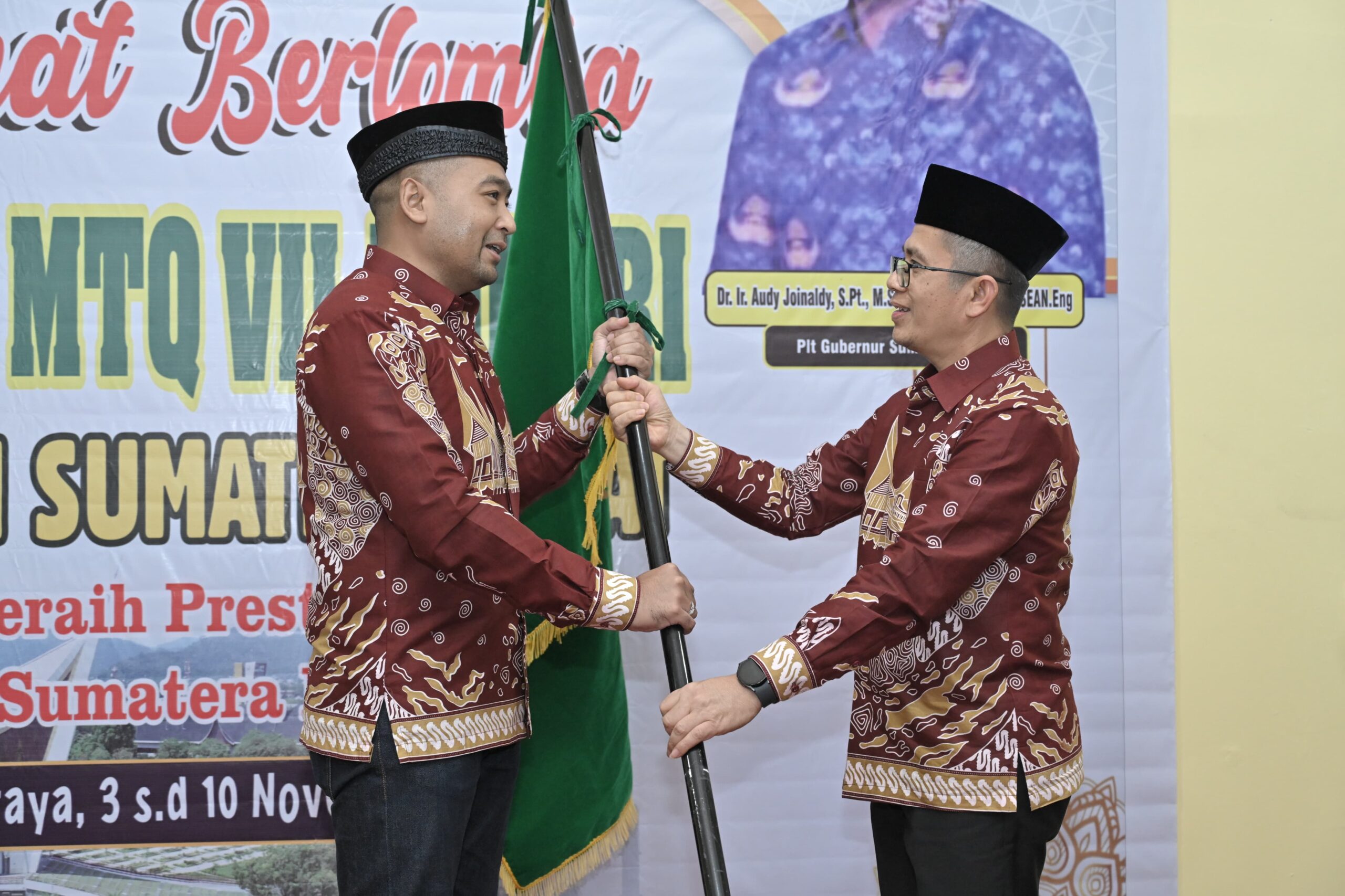 Sumatera Barat Behasil Pertahankan Gelar Juara Umum Ajang MTQ VII Korpri di Palangkaraya