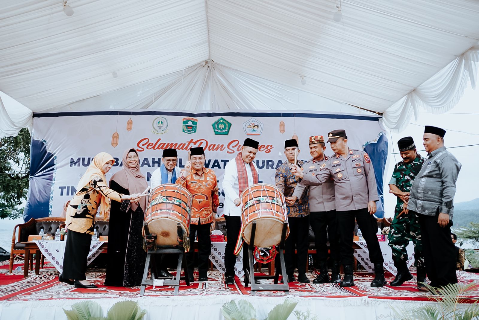 Bupati Solok, Epyardi Asda Buka MTQ Nasional ke-40 Tingkat Kabupaten Solok di Singkarak