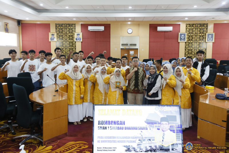 SMAN 1 Sikabau Pilih UNP Beri Motivasi Siswa Lanjut ke Perguruan Tinggi