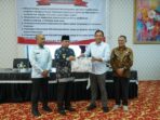 Tanda Tangan Kerjasama Pemerintah Kabupaten Solok dengan Pemerintah Kabupaten Muko - Muko. Tanda Tangan Kerjasama Pemerintah Kabupaten Solok dengan Pemerintah Kabupaten Muko - Muko.