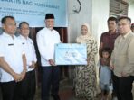 Gubernur Mahyeldi Ansharullah Resmikan Penyalaan Listrik Gratis bagi Masyarakat Tanjung Barulak