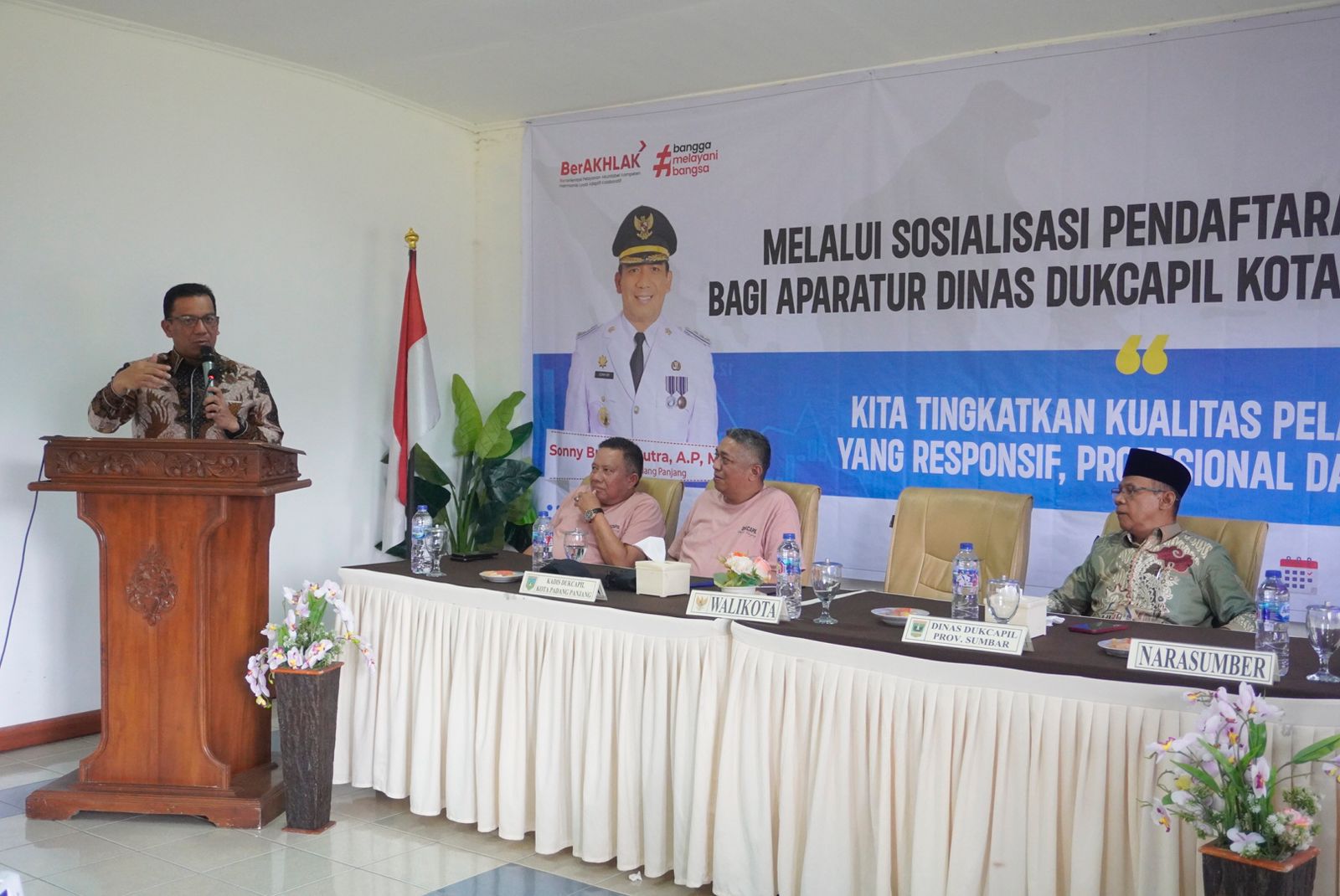 Disdukcapil Padang Panjang Gelar Sosialisasi Pendaftaran Kependudukan Tingkatkan Kapasitas Personel