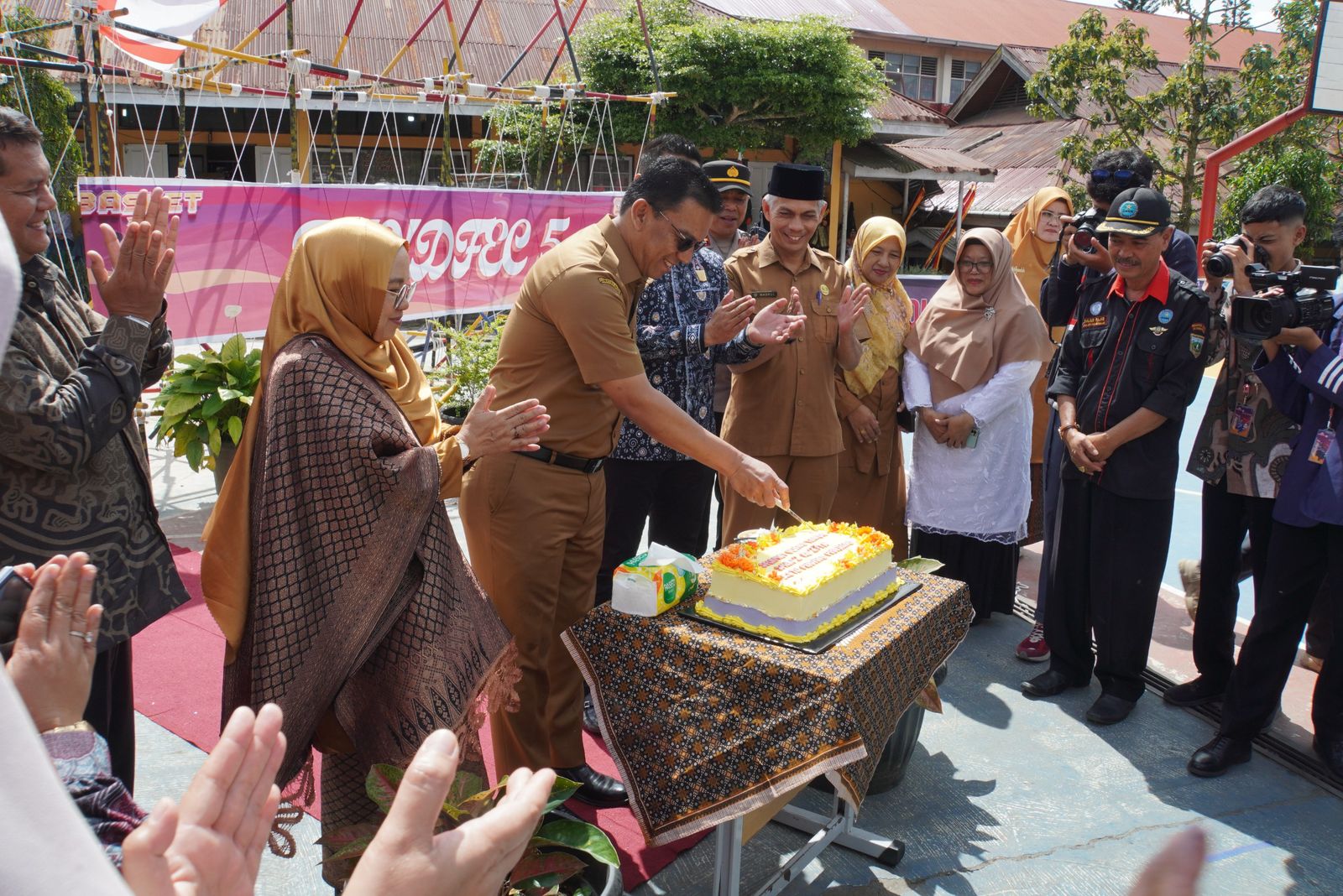 HUT ke-27, Pj Wako Padang Panjang Sonny Budaya Putra Dukung Kreativitas Siswa SMAN 2